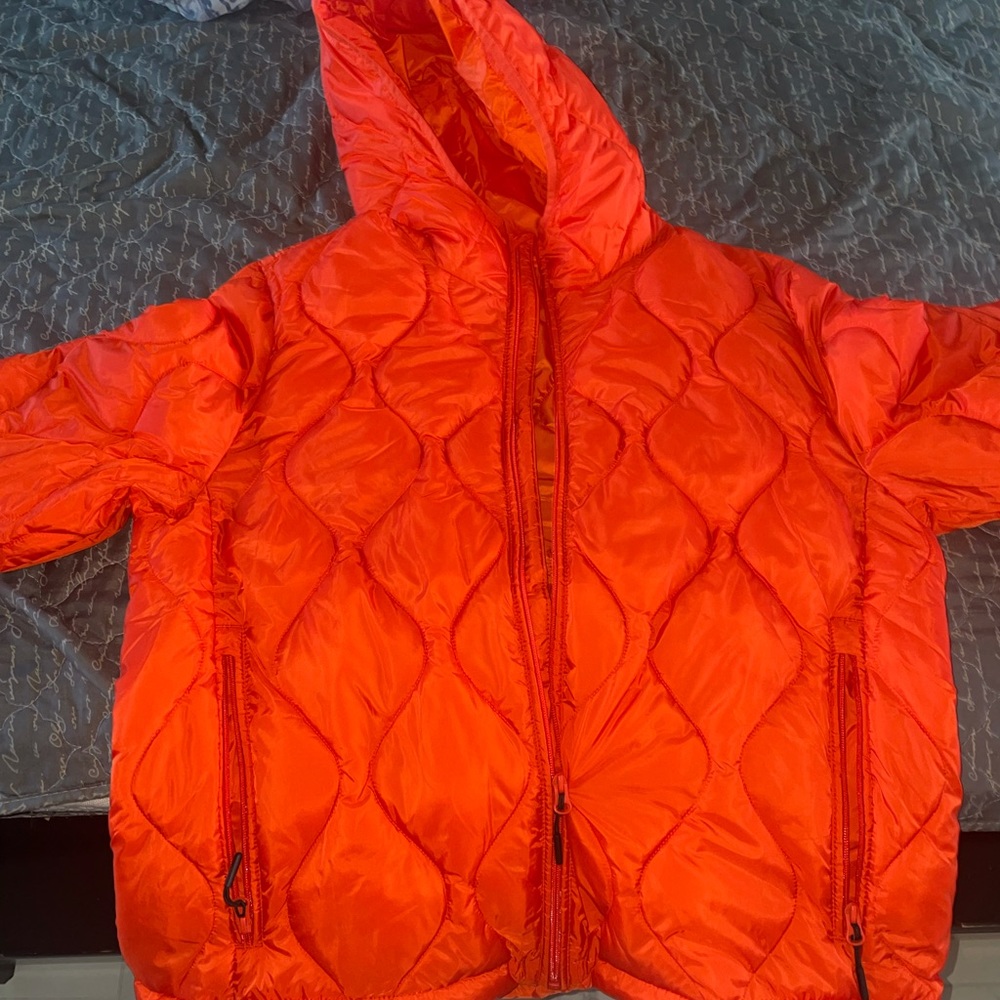 Orange puffer